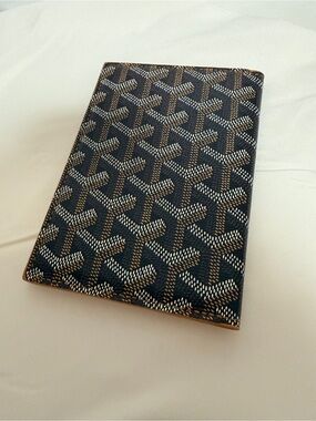 Patterned Passport Wallet in Black and Brown